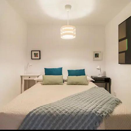 Central Monkey Apartment - Grupo Rh Santander Buitenkant foto